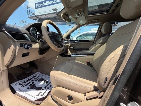 Used 2016 Mercedes-Benz GL 450 4MATIC image 10