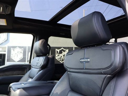Used 2025 Ford F350 Platinum AWD/4WD image 21