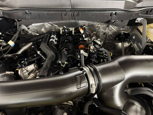 Used 2024 Ford F150 XLT w/ Equipment Group 302A MID image 10