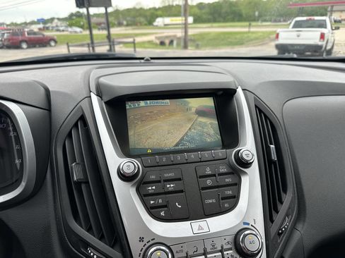 Used 2017 Chevrolet Equinox LT w/ Convenience Package FWD image 15
