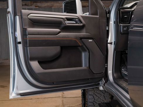 Used 2025 GMC Sierra 3500 AT4 w/ AT4 Premium Plus Package image 34