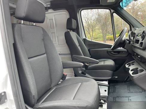 New 2025 Mercedes-Benz Sprinter 2500 image 41