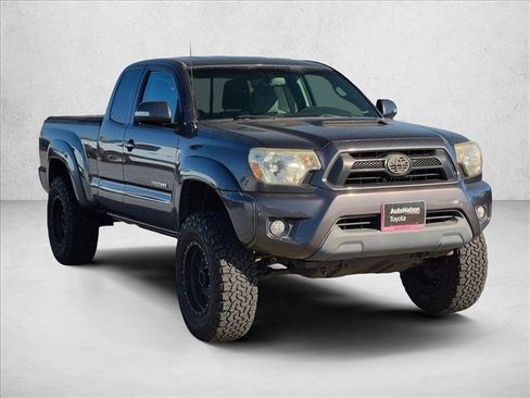 Used 2013 Toyota Tacoma PreRunner w/ TRD Sport Pkg RWD image 3