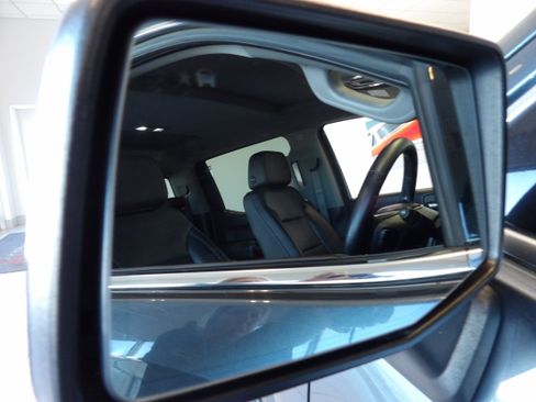 Used 2020 GMC Sierra 1500 SLT w/ SLT Premium Plus Package image 19