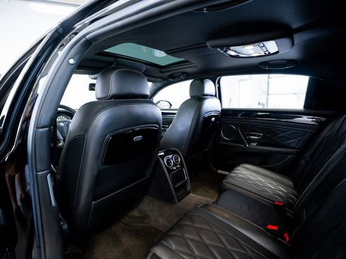 Used 2015 Bentley Flying Spur V8 AWD/4WD image 42