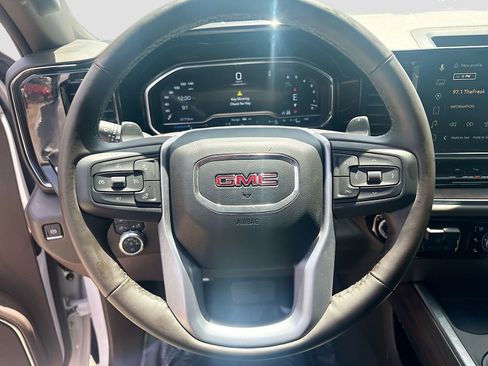 Used 2024 GMC Sierra 1500 SLT w/ SLT Premium Plus Package AWD/4WD image 11