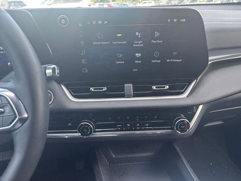 Used 2025 Chevrolet Equinox LT image 21