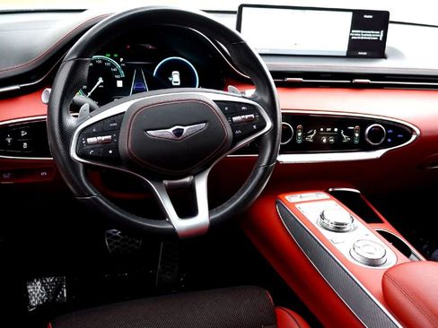 Used 2023 Genesis GV70 2.5T w/ Sport Prestige Package image 27