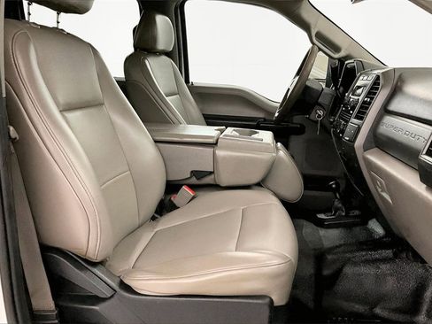 Used 2019 Ford F350 XL image 22