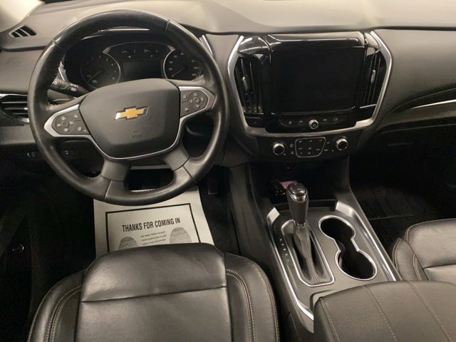 Used 2020 Chevrolet Traverse LT w/ Driver Confidence II Package AWD/4WD image 2