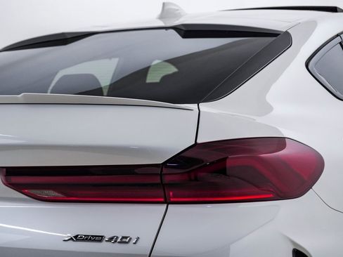 Used 2021 BMW X6 xDrive40i w/ M Sport Package image 13