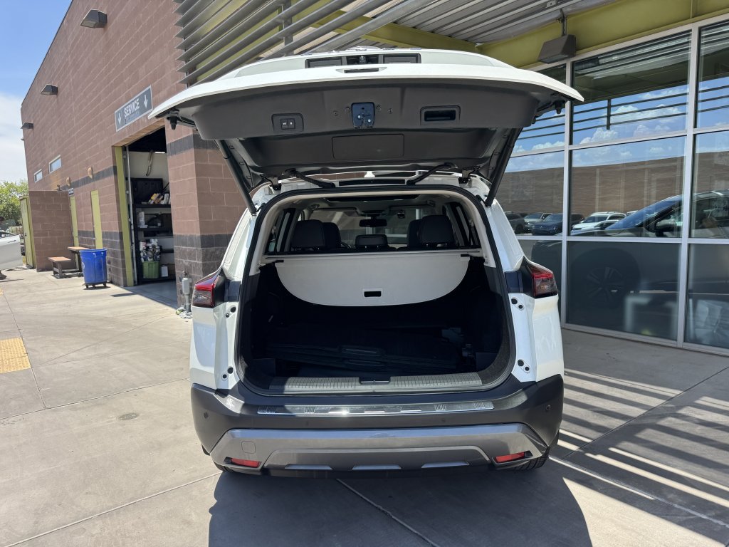 Used 2023 Nissan Rogue SL w/ SL Premium Package FWD image 36