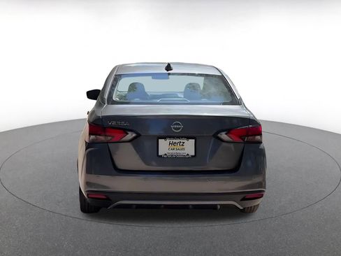 Used 2025 Nissan Versa SV FWD image 12