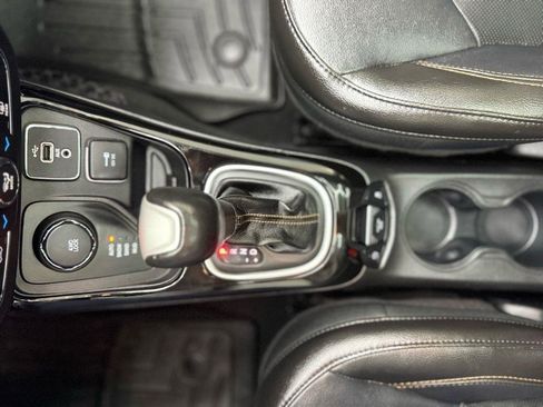 Used 2018 Jeep Compass Limited AWD/4WD image 23