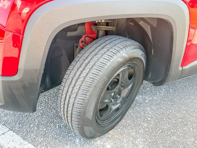 Used 2017 Jeep Renegade Sport w/ Power & Air Group AWD/4WD image 11