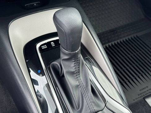Certified 2025 Toyota Corolla LE w/ LE Premium Package FWD image 27
