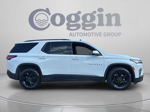 Used 2022 Chevrolet Traverse LT FWD image 6