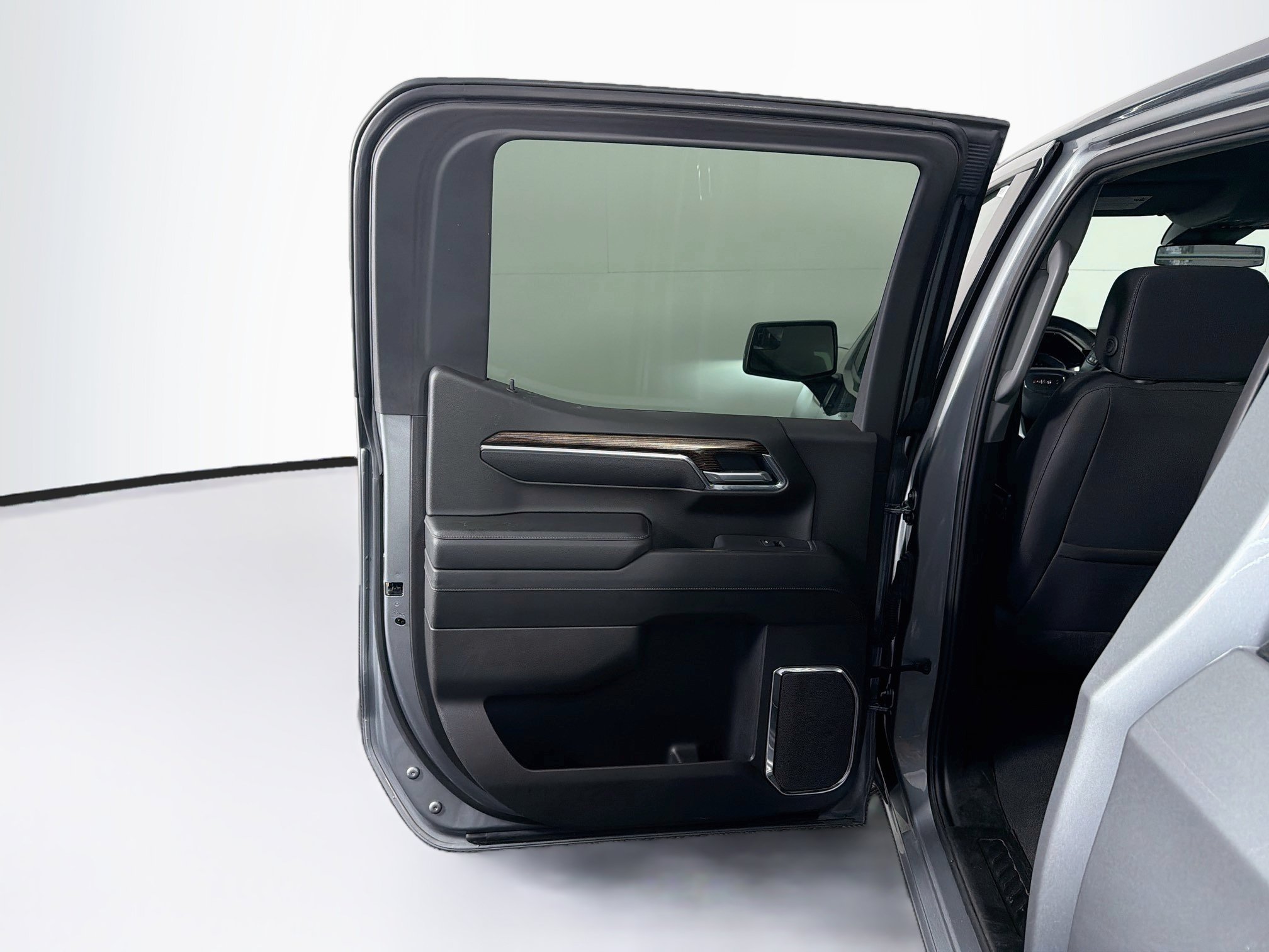 Used 2025 GMC Sierra 1500 Elevation AWD/4WD image 26