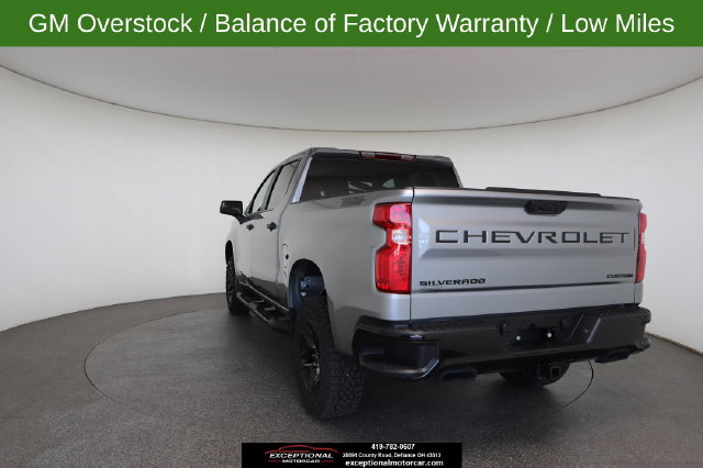 Used 2026 Chevrolet Silverado 1500 Custom Trail Boss w/ Dark Appearance Package AWD/4WD image 13