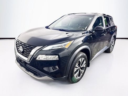 Certified 2023 Nissan Rogue SV image 1