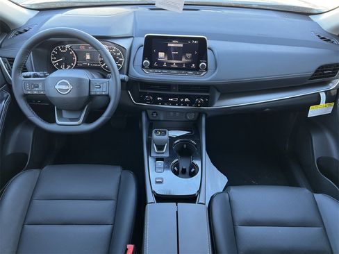 New 2026 Nissan Rogue SV image 8