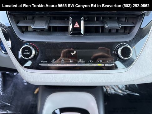 Used 2022 Toyota Corolla LE image 22