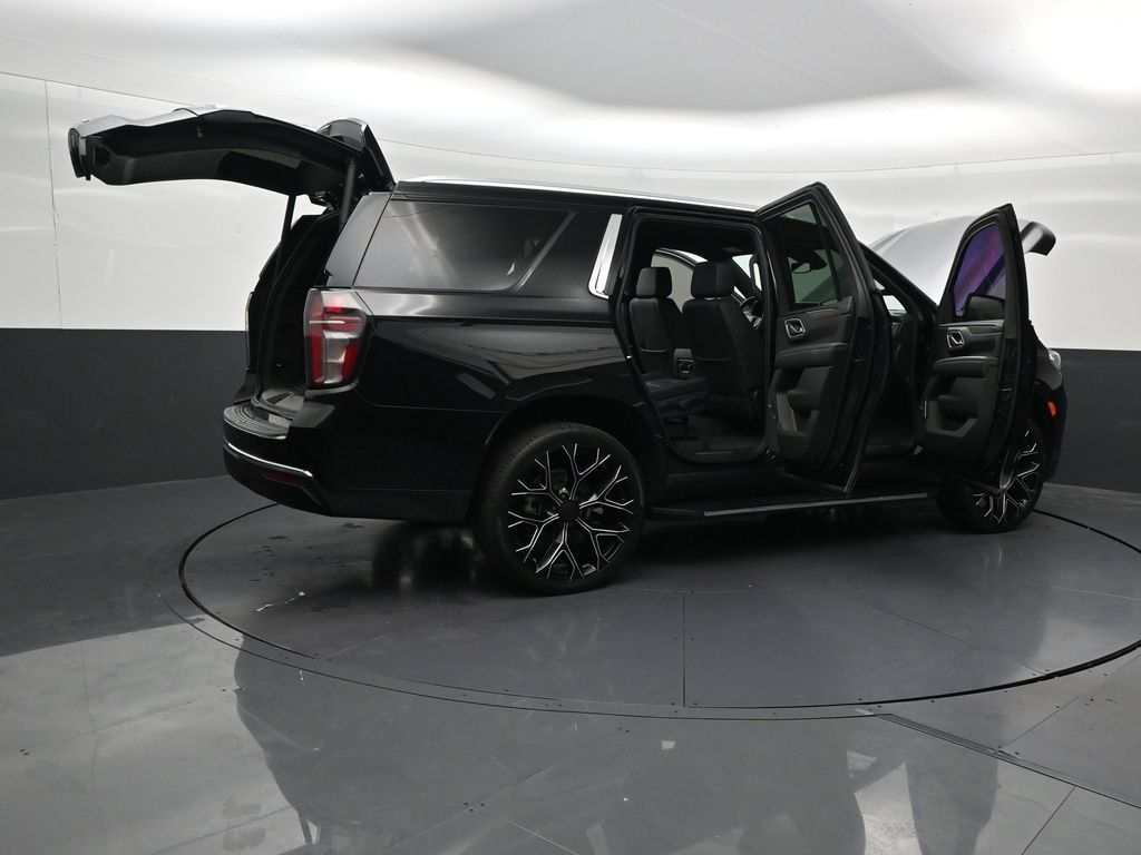 Used 2023 Chevrolet Tahoe LT RWD image 32