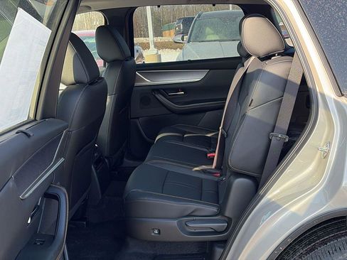 New 2026 MAZDA CX-90 3.3 Turbo w/ Preferred Package image 19