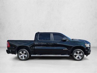 Used 2019 RAM 1500 Laramie AWD/4WD video 4