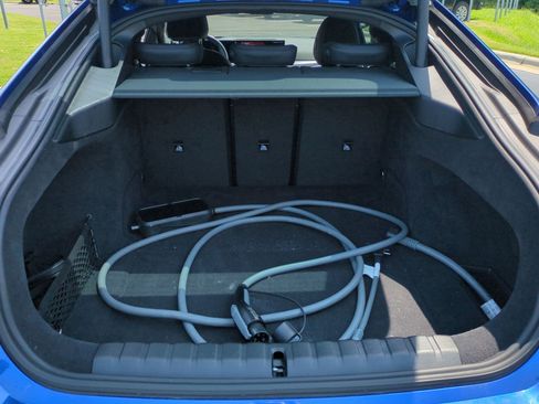 Used 2023 BMW i4 eDrive40 w/ M Sport Package RWD image 32