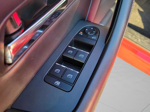 Used 2024 MAZDA CX-90 3.3 Turbo w/ Preferred Package image 19