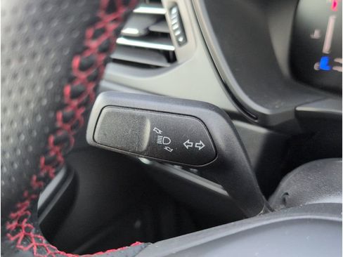 Used 2024 Ford Escape ST-Line w/ Tech Pack #1 image 25