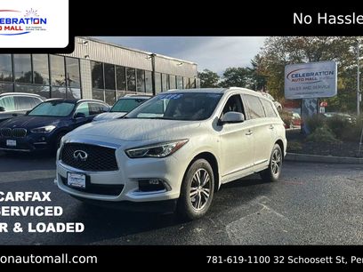 Used 2017 INFINITI QX60 AWD w/ Premium Package