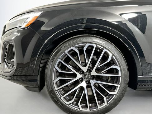 New 2026 Audi SQ7 Premium Plus image 11