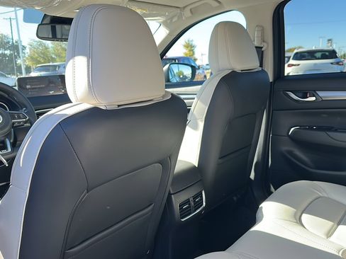 New 2025 MAZDA CX-5 AWD 2.5 S w/ Preferred Package image 14