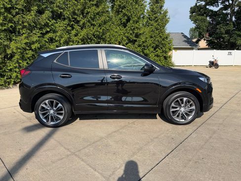 Used 2023 Buick Encore GX Select w/ Sport Touring Package AWD/4WD image 31