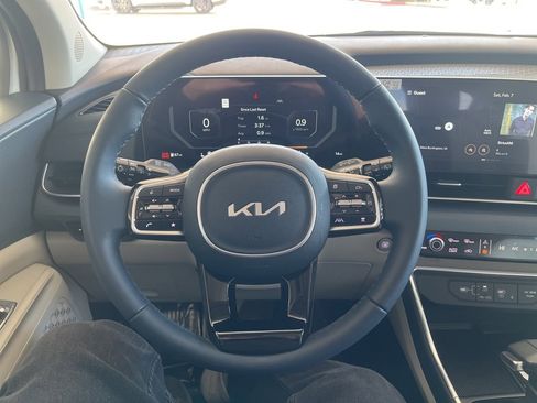 New 2026 Kia Carnival SX image 33