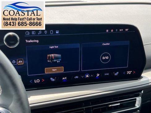 Used 2025 Chevrolet Traverse LT FWD image 41