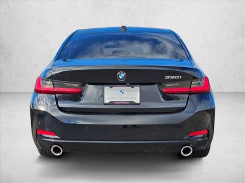 Certified 2023 BMW 330i Sedan w/ Premium Package image 6