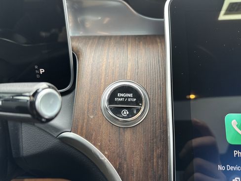 Used 2026 Mercedes-Benz GLC 300 4MATIC image 19