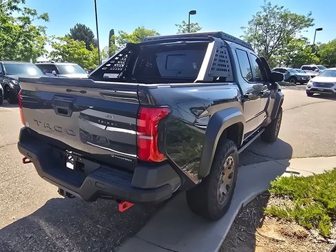 Used 2025 Toyota Tacoma 4x4 Double Cab Hybrid image 17