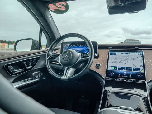 Used 2024 Mercedes-Benz EQE 350+ 4MATIC SUV w/ Driver Assistance Package image 21