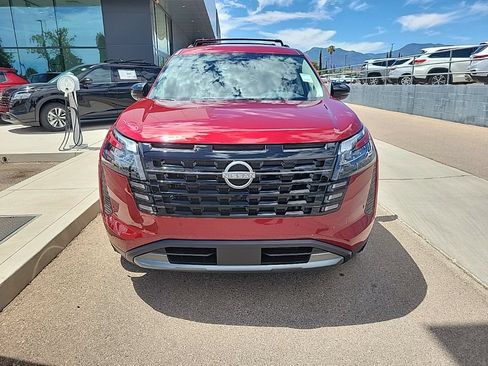 New 2026 Nissan Pathfinder SL w/ Cargo Package FWD image 2