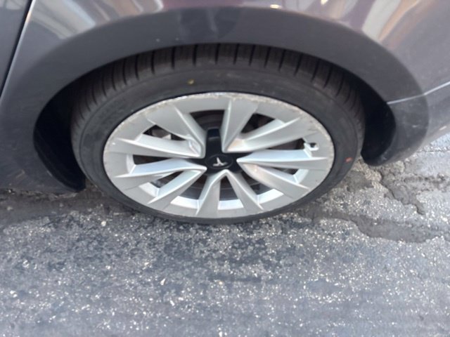 Used 2022 Tesla Model 3 Standard Range RWD image 24