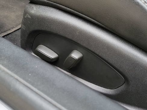 Used 2016 Chevrolet Camaro LT RWD image 8
