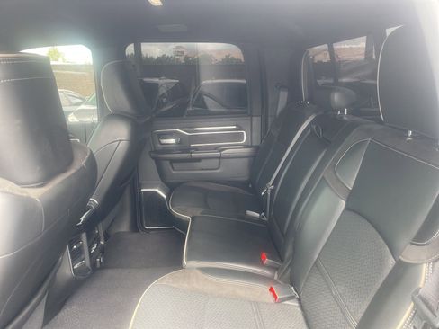 Used 2022 RAM 2500 Laramie w/ Night Edition AWD/4WD image 10