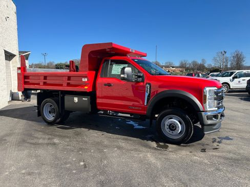 New 2025 Ford F550 4x4 Regular Cab Super Duty image 12