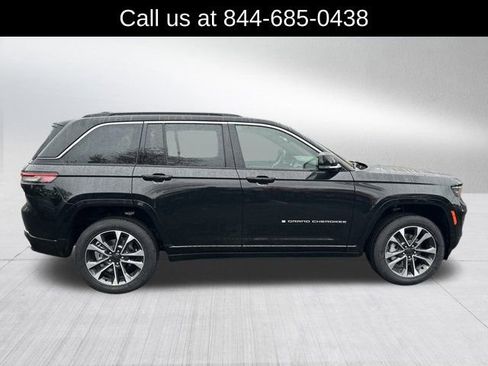 New 2025 Jeep Grand Cherokee Overland image 4