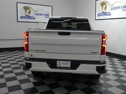 Used 2020 Chevrolet Silverado 1500 RST w/ RST Value Package AWD/4WD image 8