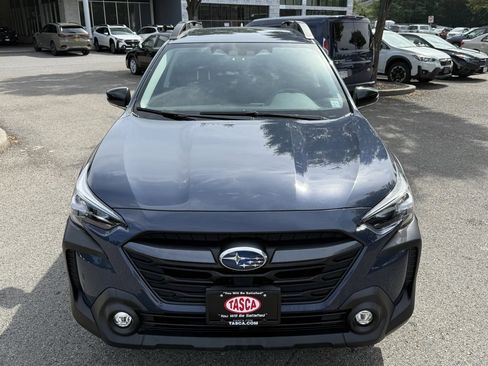 Certified 2023 Subaru Outback Premium image 2